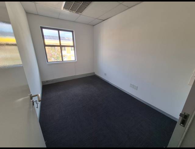 673M² OFFICE TO LET IN MORNINGSIDE